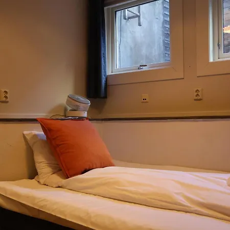 Memories From Norway L Charming 3-Bedroom In The Heart Of The City דירה ברגן
