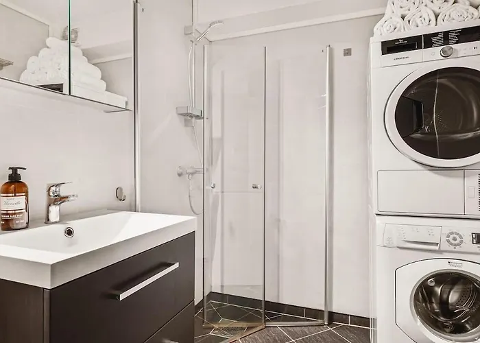 Dinbnb I Charming 3-bedroom In The Heart Of The Bergen