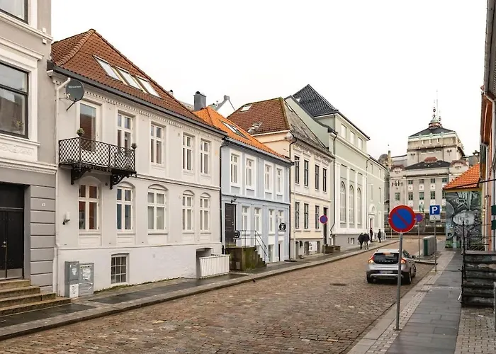 Dinbnb I Charming 3-bedroom In The Heart Of The Apartment Bergen