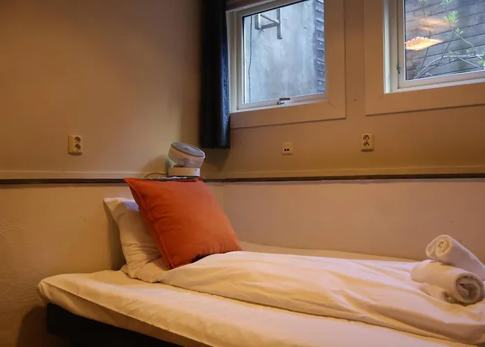 Dinbnb I Charming 3-bedroom In The Heart Of The Apartament Bergen