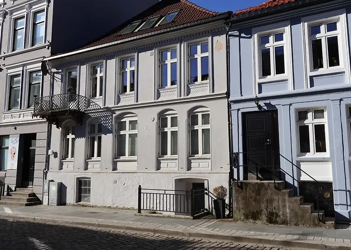 Dinbnb I Charming 3-bedroom In The Heart Of The * Bergen