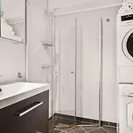 Dinbnb I Charming 3-bedroom In The Heart Of The ברגן